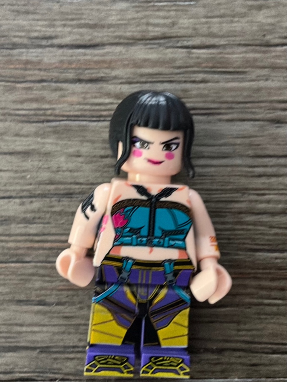 Zoey K Pop Minifigure